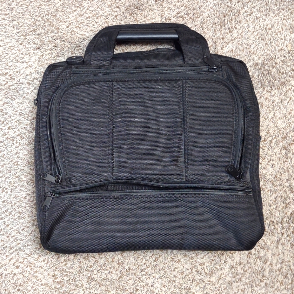 Brenthaven Black Business Workplace Tote Bag 14×14